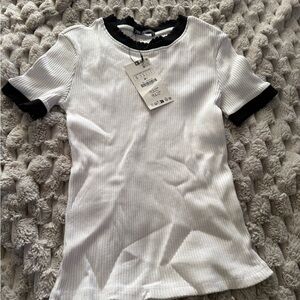 Zara White Ribbed Short Sleeve Top with Black Trim